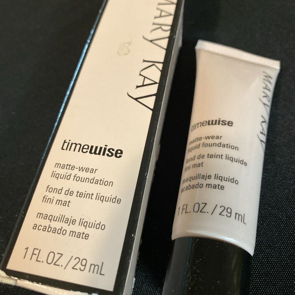 Mary Kay Timewise Matte Wear Liquid Foundation Ivory 2 Oily Skin